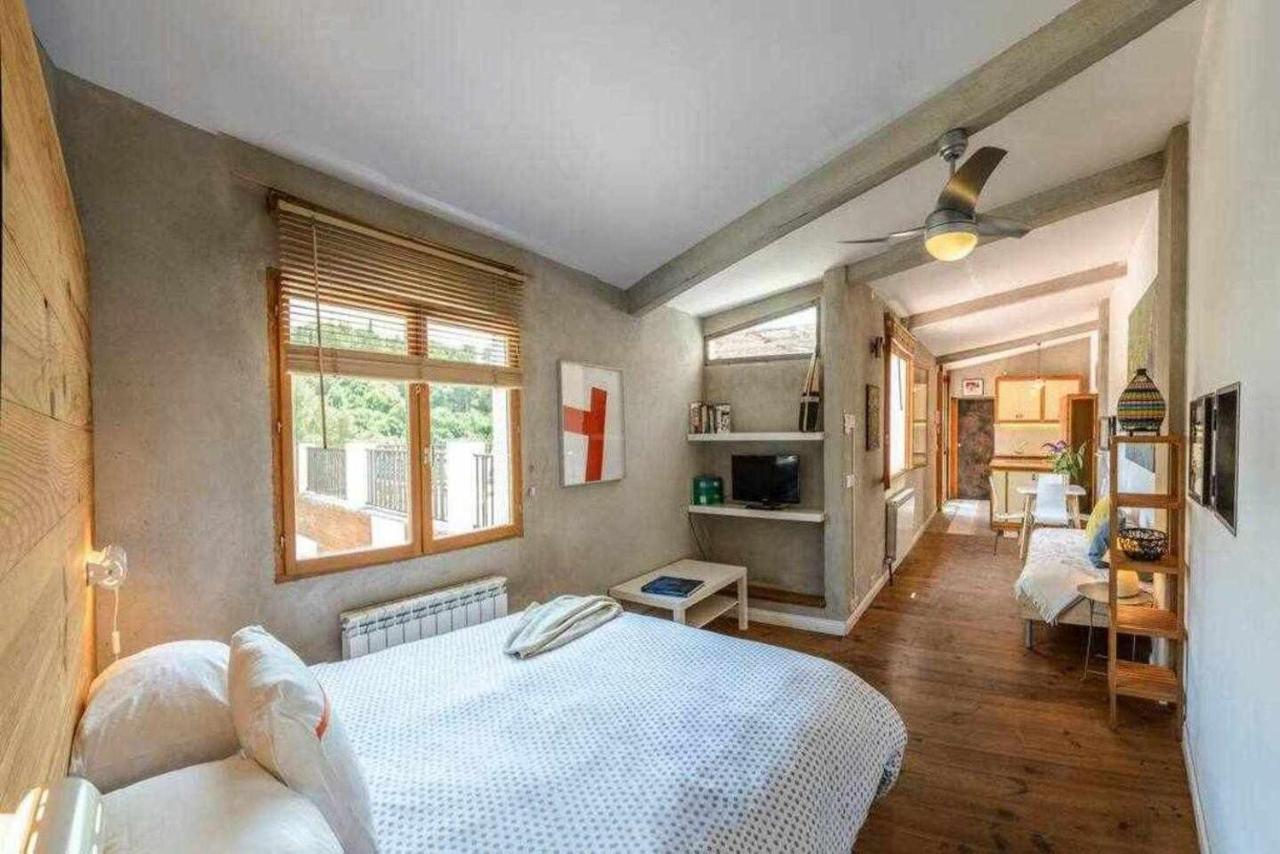 Sleep And Terrace Loft In Sant Daniel Apartamento